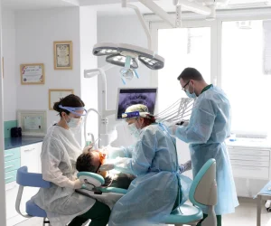 Agenzia odontoiatrica in Albania